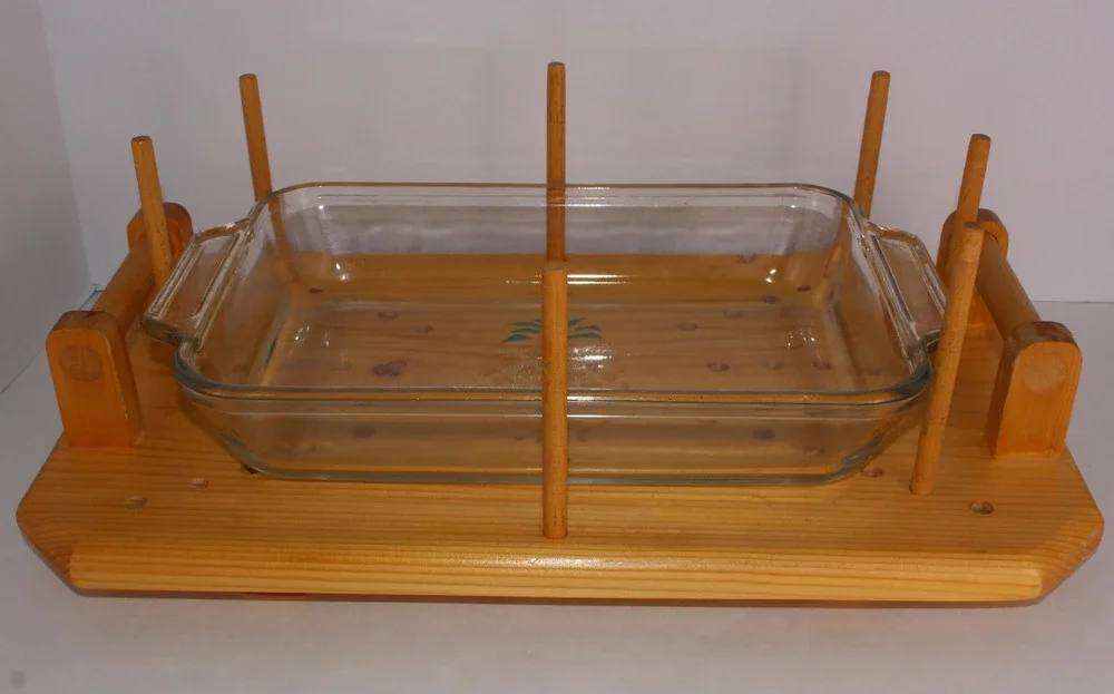 Vintage Adjustable Wooden Casserole Carrier Rack with Stenciled Pineapple